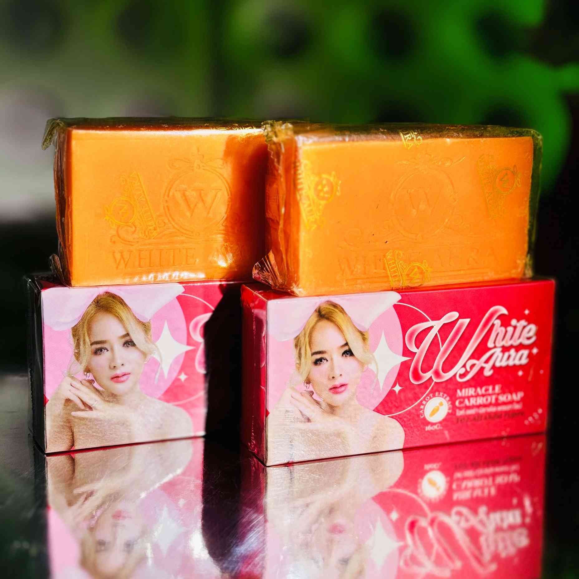 White Aura Extra Miracle Carrot Soap